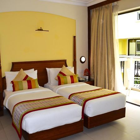 Sea Breeze Max Resort & Spa Маргао Экстерьер фото